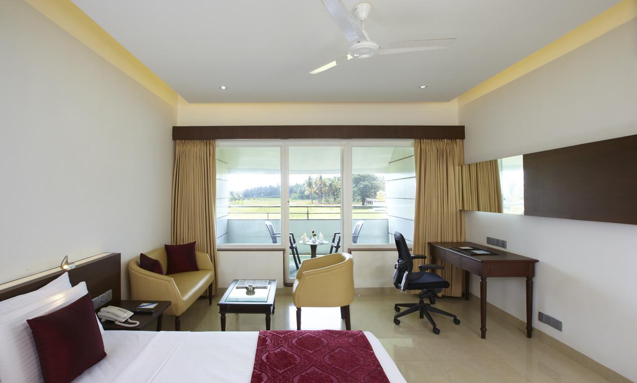 Rns Golf Resort & Nature Cure Centre Mavalli Экстерьер фото
